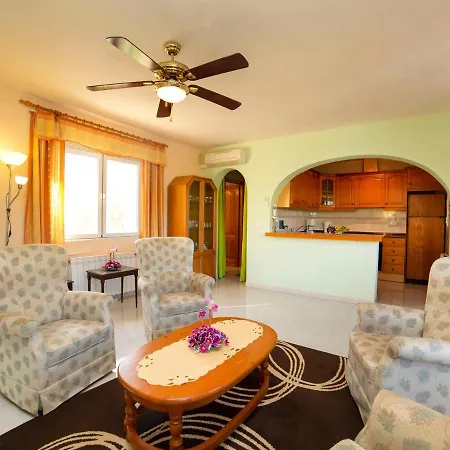 Feriehus Lucien Marie By Interhome Calpe